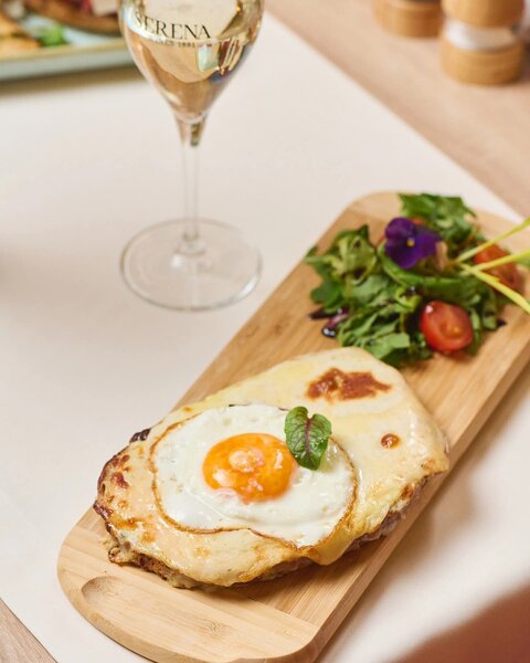 Bucatar caut de lucru